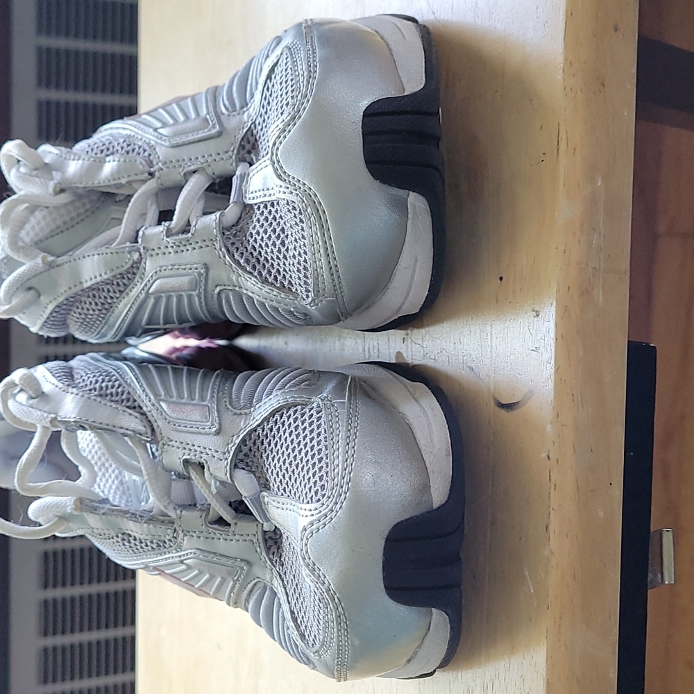 NIKE SNEAKERS - Picture 5 of 14